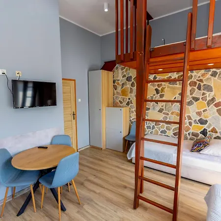 住宿加早餐酒店 格斯尼克波德玛奇匝米旅馆 马尔堡