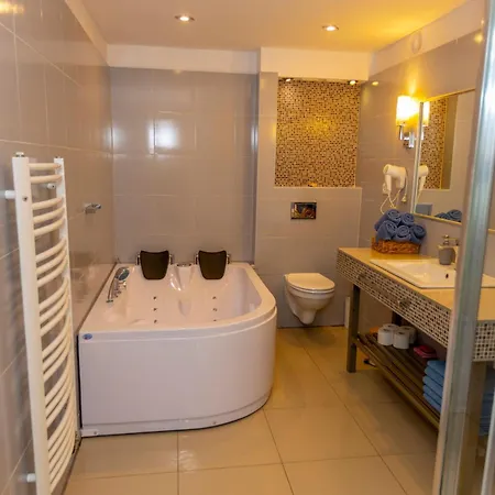 Gosciniec Pod Markizami Bed & Breakfast