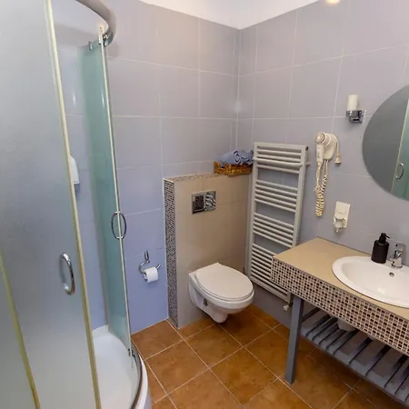 格斯尼克波德玛奇匝米旅馆 住宿加早餐酒店 马尔堡