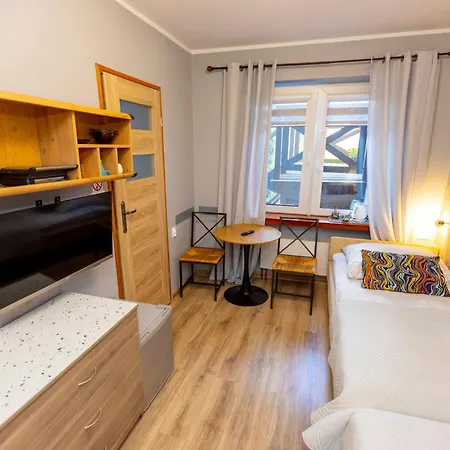 格斯尼克波德玛奇匝米旅馆 3*