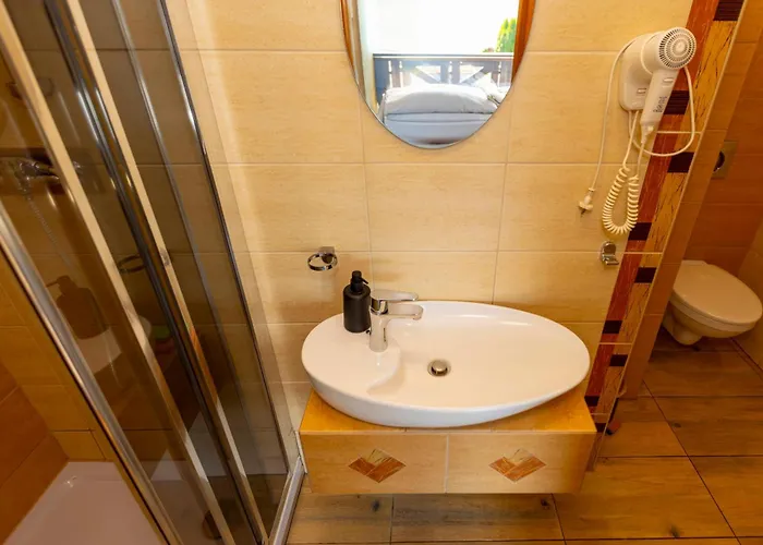 Couette-café Gosciniec Pod Markizami 3*