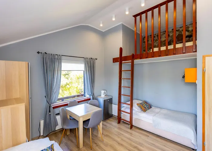 Couette-café Gosciniec Pod Markizami 3*